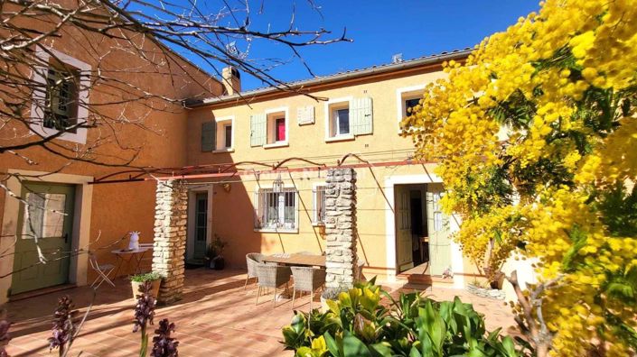 Image No.16-8 Bed House for sale