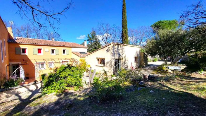 Image No.32-8 Bed House for sale