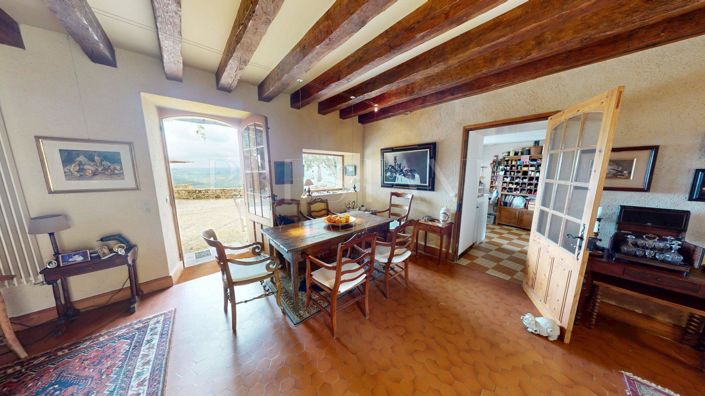 Image No.13-5 Bed Property for sale