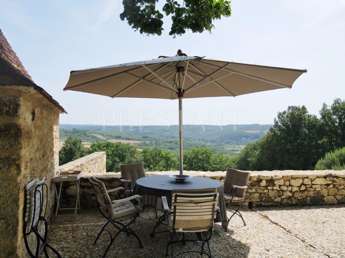 Image No.2-5 Bed Property for sale