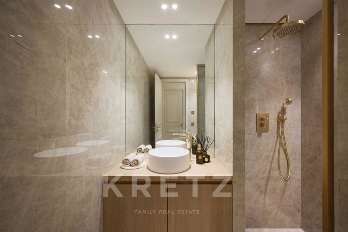 Image No.11-3 Bed Apartment for sale