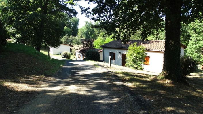 Image No.12-4 Bed Property for sale