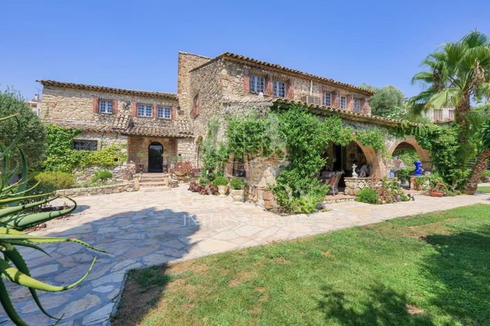 Image No.1-5 Bed House for sale