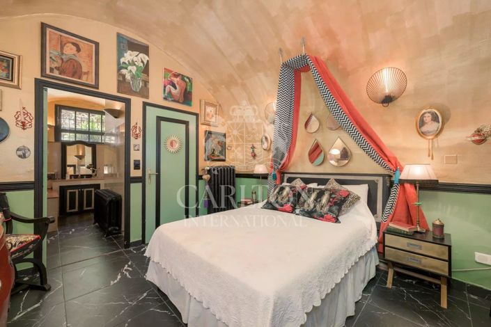 Image No.22-5 Bed House for sale