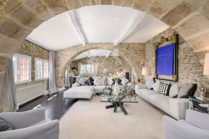 Image No.27-5 Bed House for sale