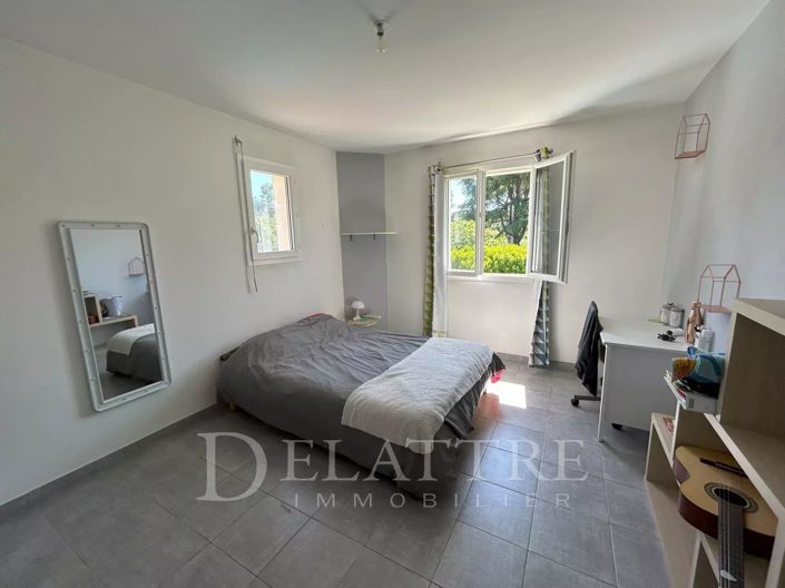 Image No.7-4 Bed House for sale