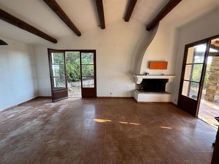 Image No.10-2 Bed House for sale