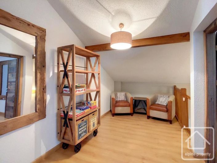 Image No.14-4 Bed Property for sale