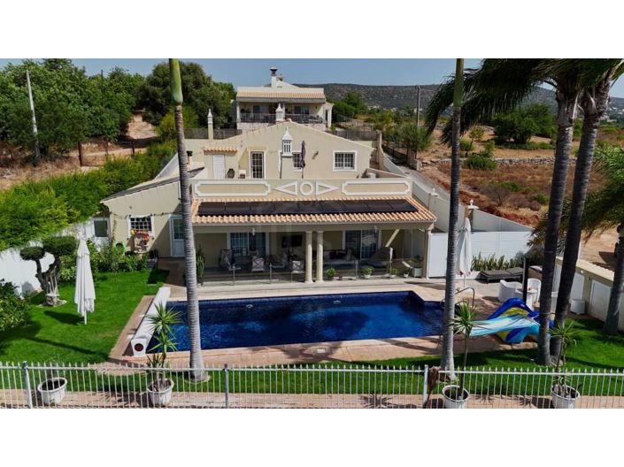 Image No.3-4 Bed House for sale