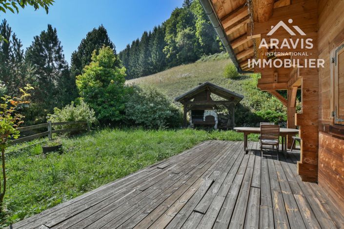 Image No.15-5 Bed House for sale