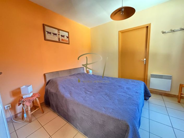 Image No.7-6 Bed House for sale