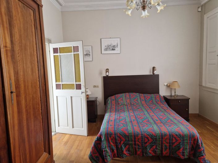 Image No.9-4 Bed House for sale