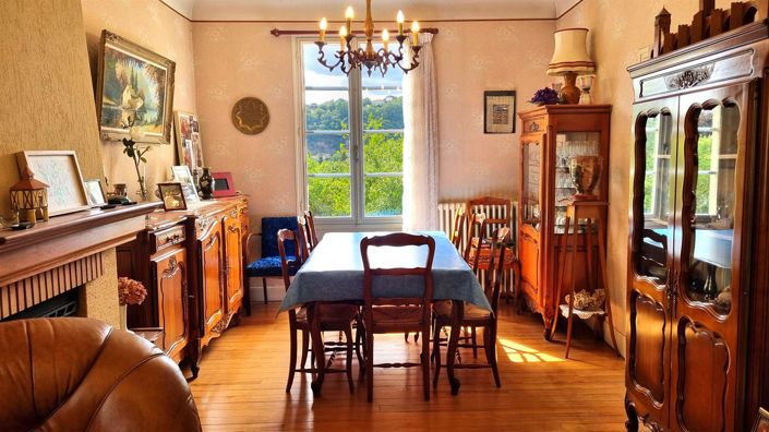 Image No.17-3 Bed House for sale