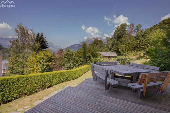 Image No.18-3 Bed Apartment for sale