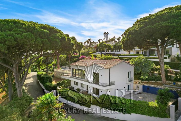 Image No.1-6 Bed House for sale