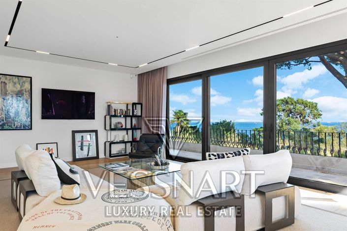 Image No.5-Maison de 6 chambres à vendre à Cannes