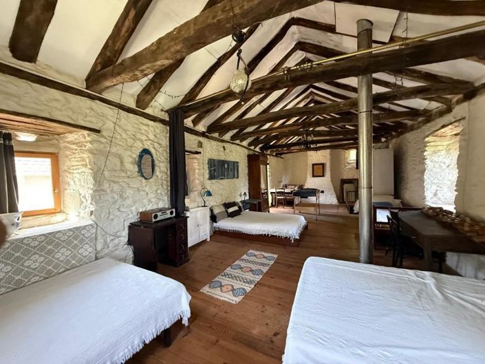 Image No.17-4 Bed House for sale