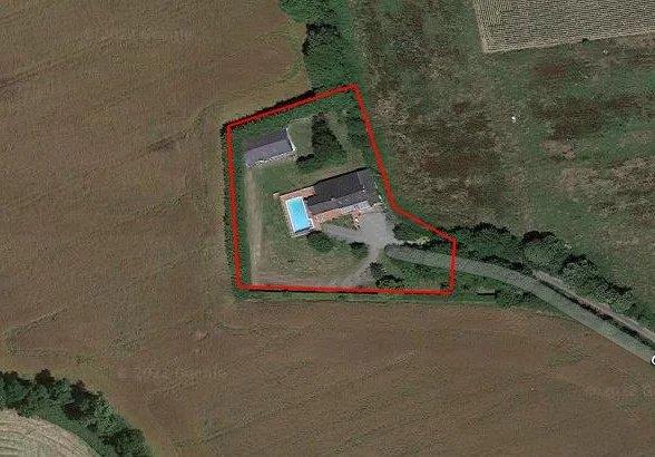 Image No.17-3 Bed House for sale