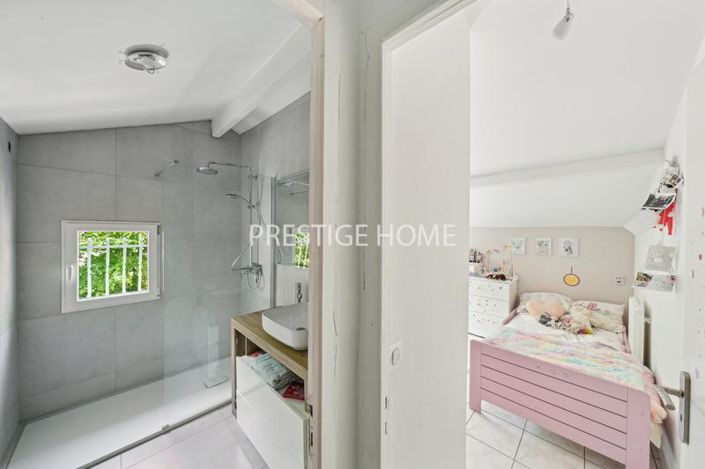 Image No.9-Maison de 5 chambres à vendre à Bordeaux