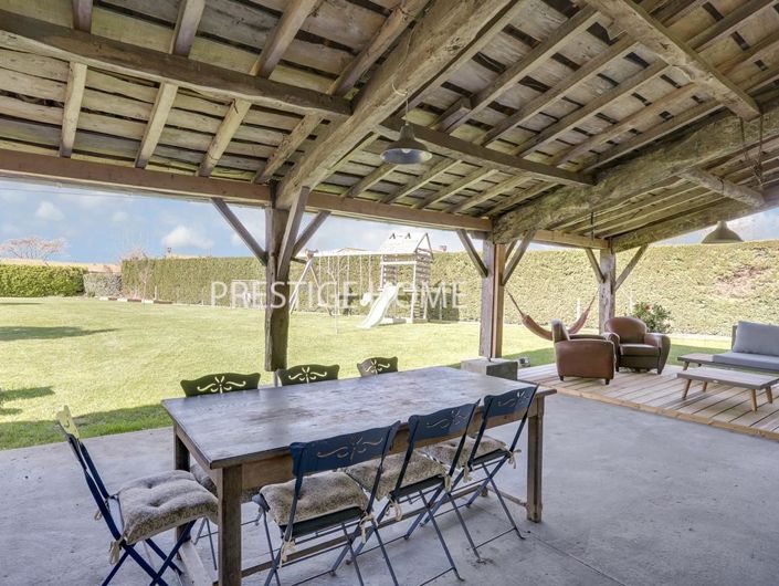 Image No.3-8 Bed House for sale