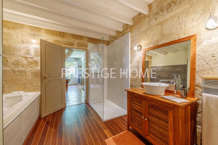 Image No.11-Maison de 5 chambres à vendre à Bordeaux