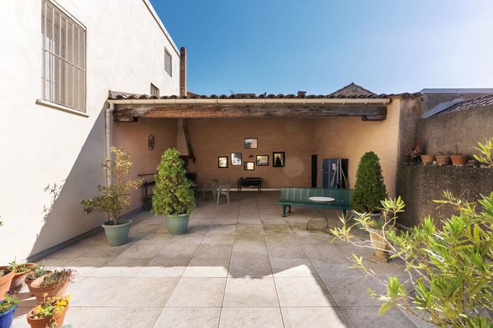 Image No.4-6 Bed House for sale