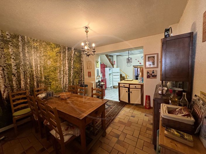 Image No.5-6 Bed House for sale