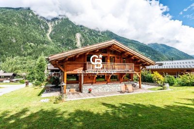 1 - Chamonix-Mont-Blanc, House
