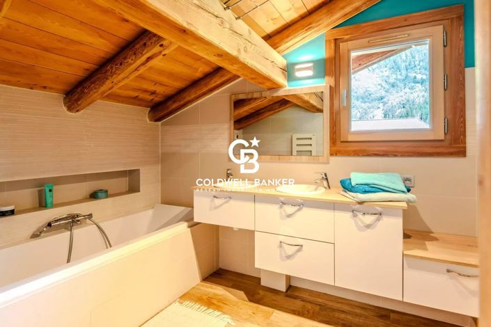 Image No.15-House for sale