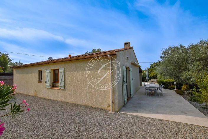 Image No.30-3 Bed House for sale