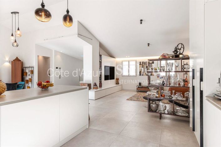 Image No.6-4 Bed Apartment for sale