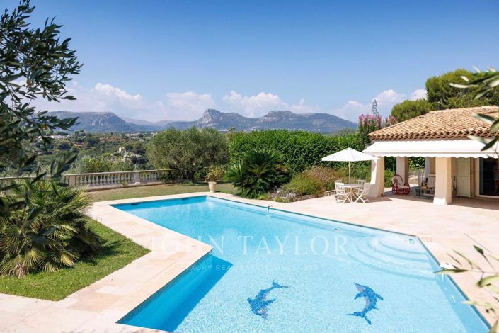 Image No.12-6 Bed House for sale