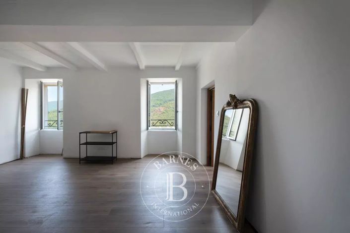 Image No.19-Maison de 7 chambres à vendre à Saint-Florent