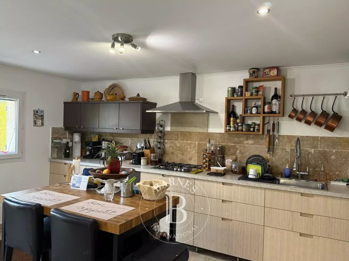 Image No.4-4 Bed House for sale