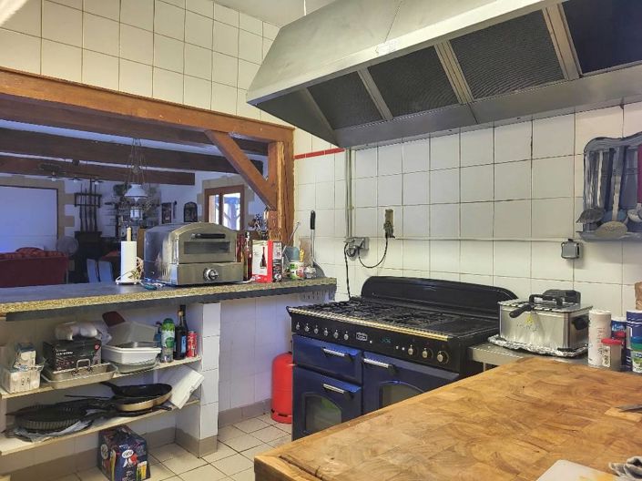 Image No.6-3 Bed House for sale