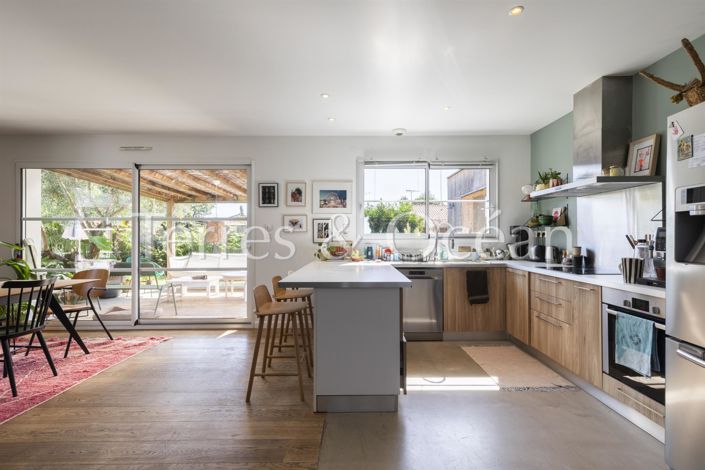 Image No.10-4 Bed House for sale