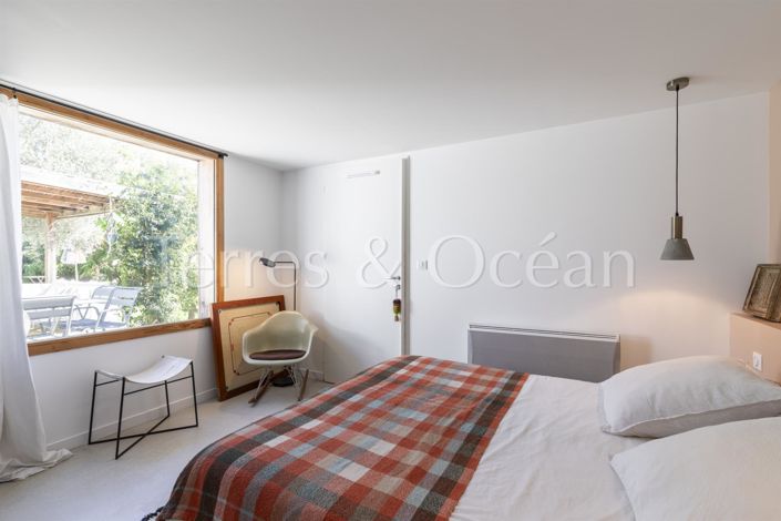 Image No.16-4 Bed House for sale