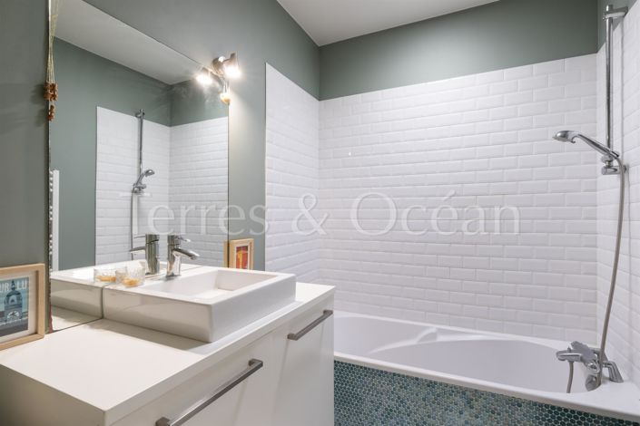 Image No.19-4 Bed House for sale