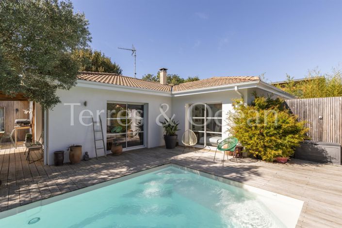 Image No.25-4 Bed House for sale