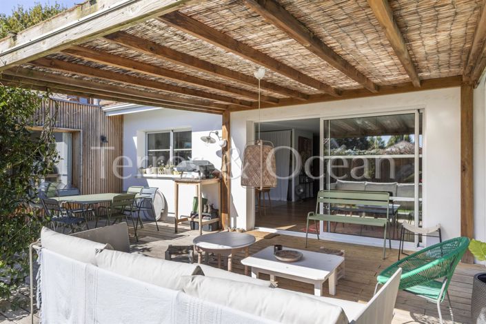 Image No.9-4 Bed House for sale