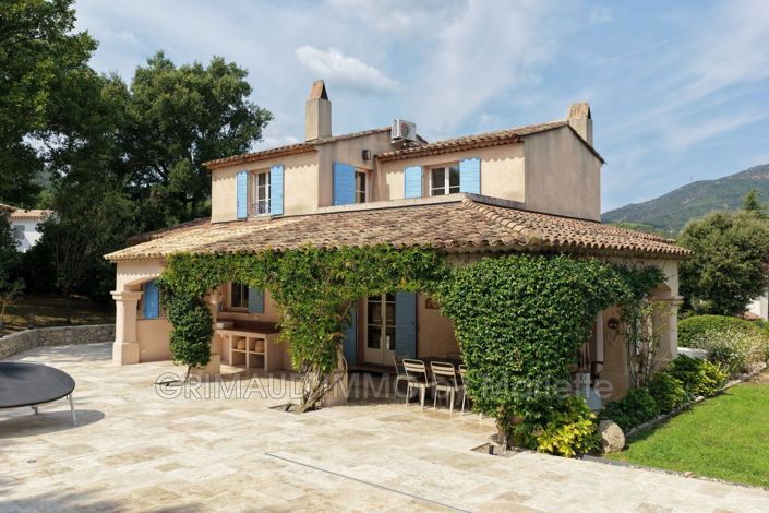 Image No.1-4 Bed House for sale