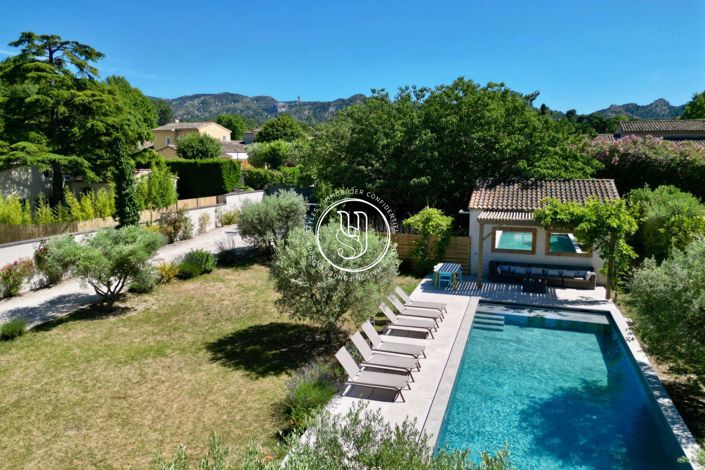 Image No.4-6 Bed House for sale