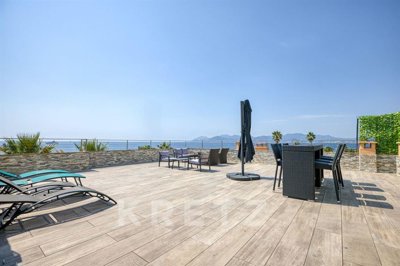1 - Cannes, Apartment