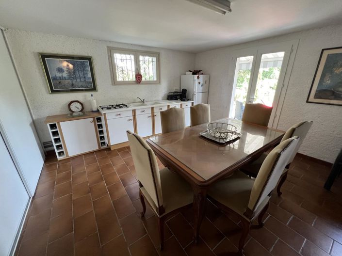 Image No.12-4 Bed House for sale