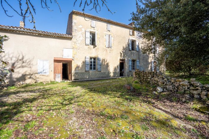 Image No.1-7 Bed House for sale