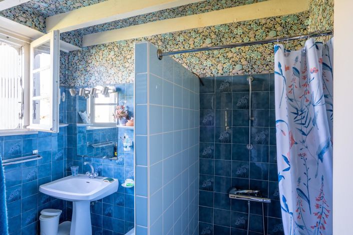 Image No.14-7 Bed House for sale