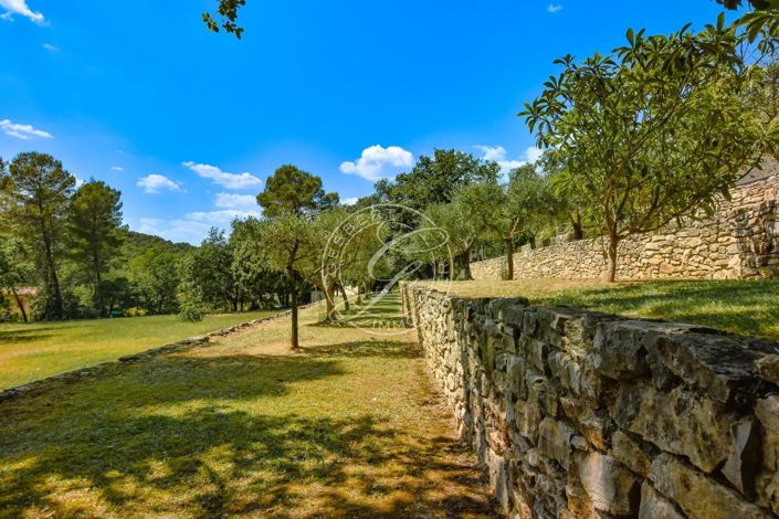 Image No.30-5 Bed House for sale