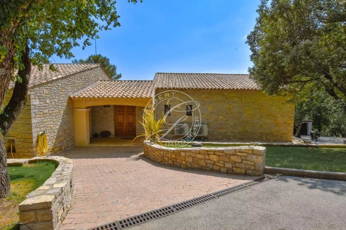 Image No.36-5 Bed House for sale