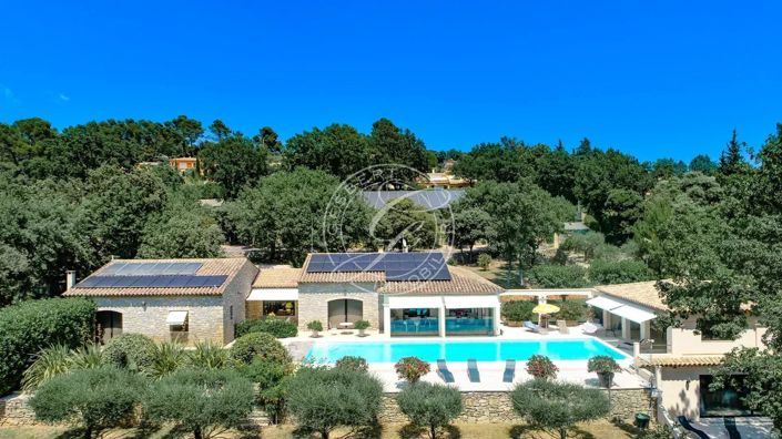 Image No.45-5 Bed House for sale