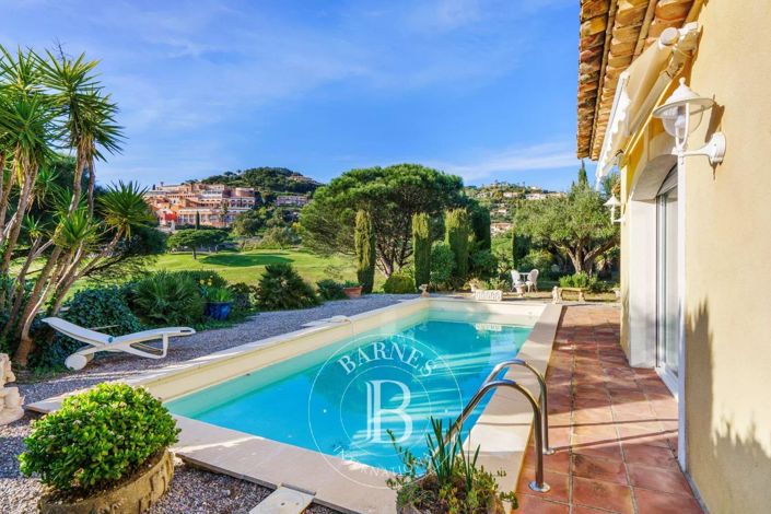 Image No.2-3 Bed House for sale